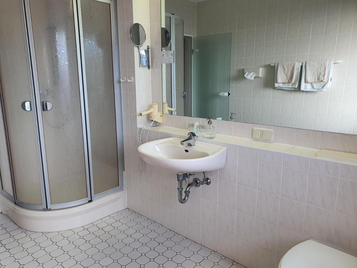 Hotel Pension Stoertebeker Biendorf Luaran gambar